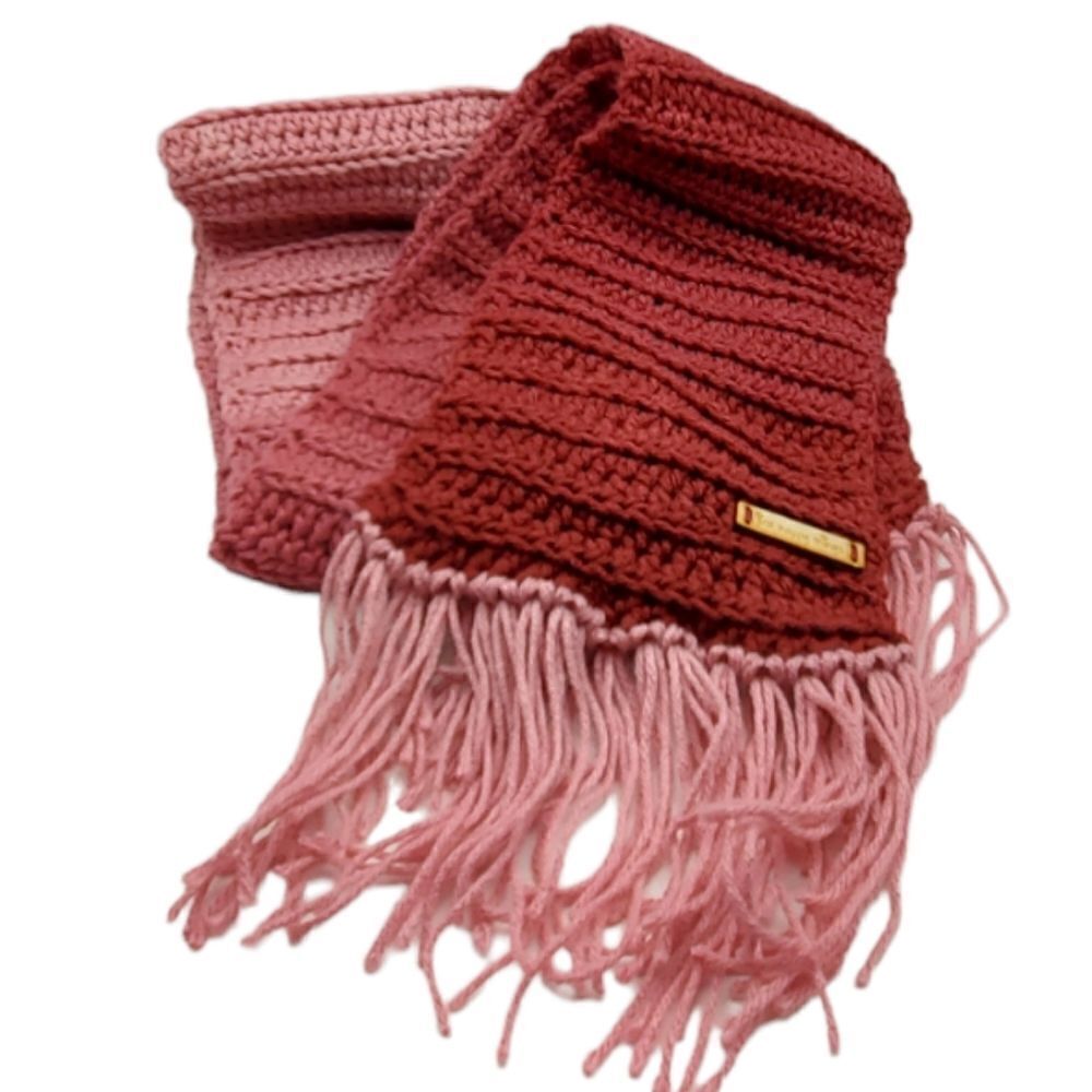 New Beenie Hat & Scarf Set • Ombre Pinks • Made By Hand Knit  • One Of Kind - Picture 3 of 9